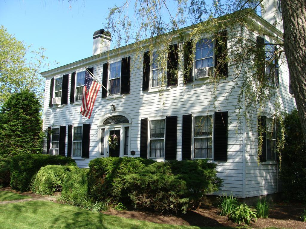 Bed & Breakfast Candleberry On Cape Cod 4*